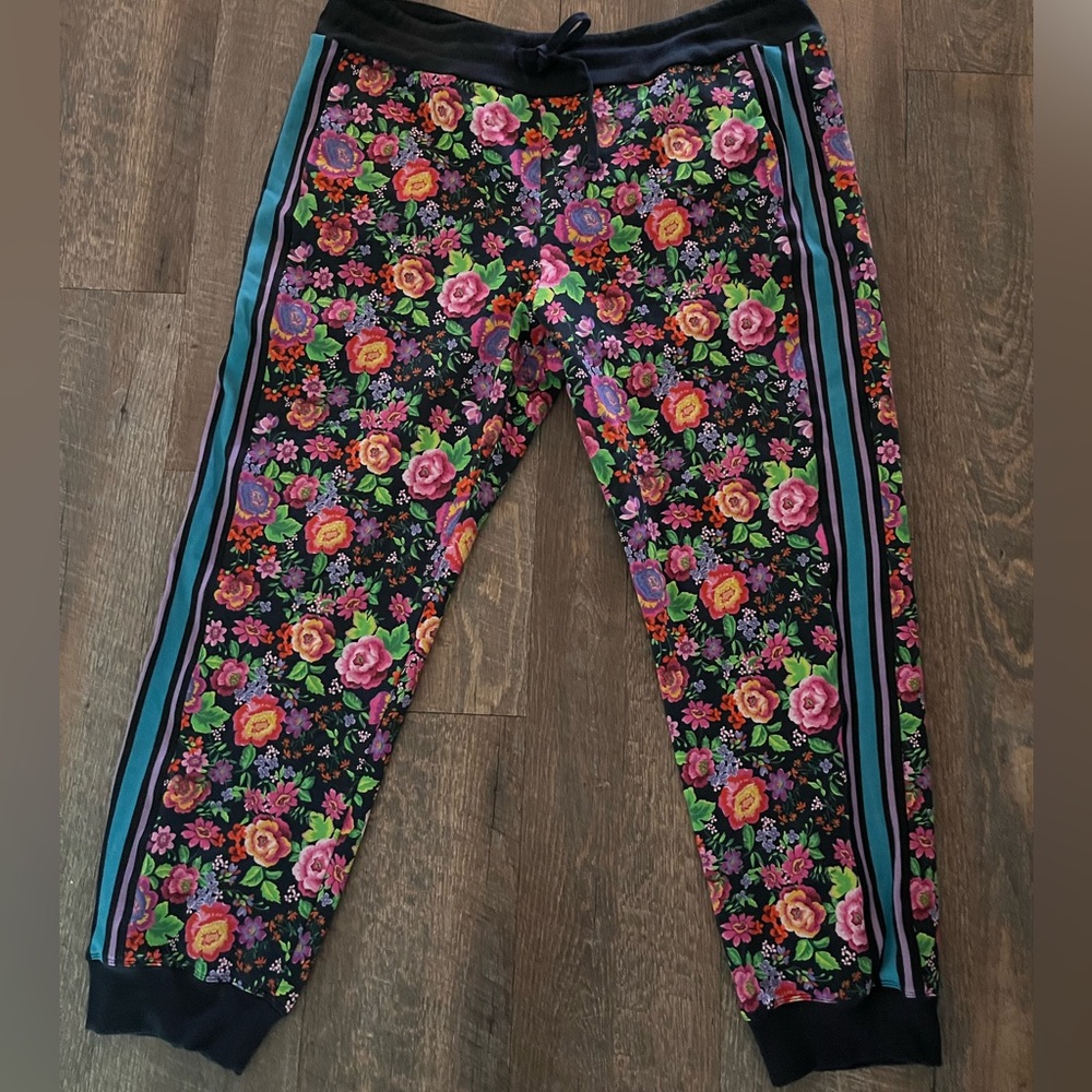 NWT Johnny Was sweatpants Size XXL